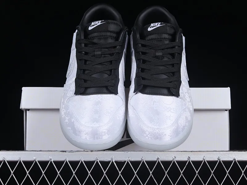 All Categories Nk SB Dunk Series Nk SB Dunk Low Low-top sneakers F version Nk Dunk Low x Fragment